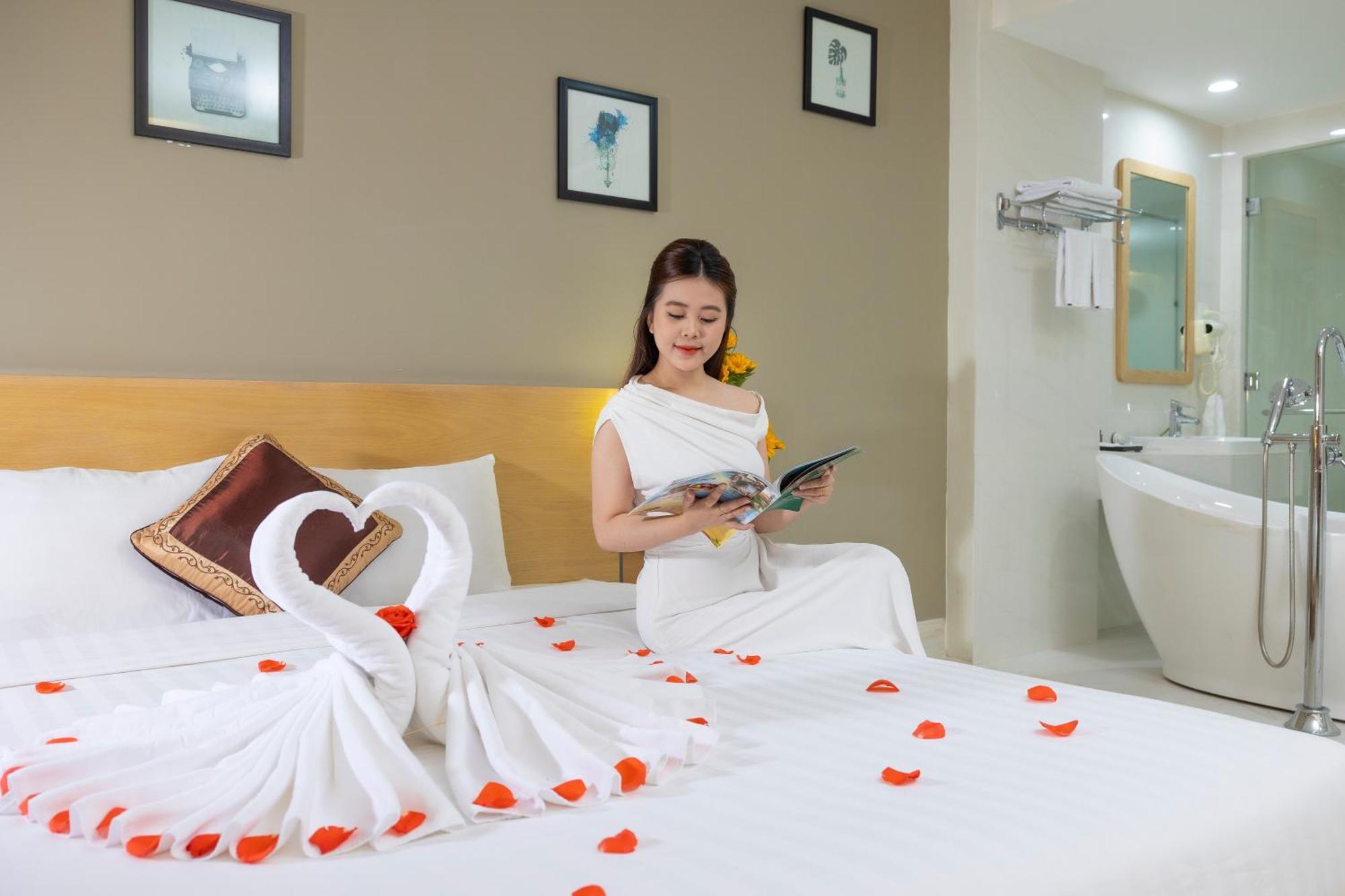 Gibson Hotel Nha Trang Bagian luar foto